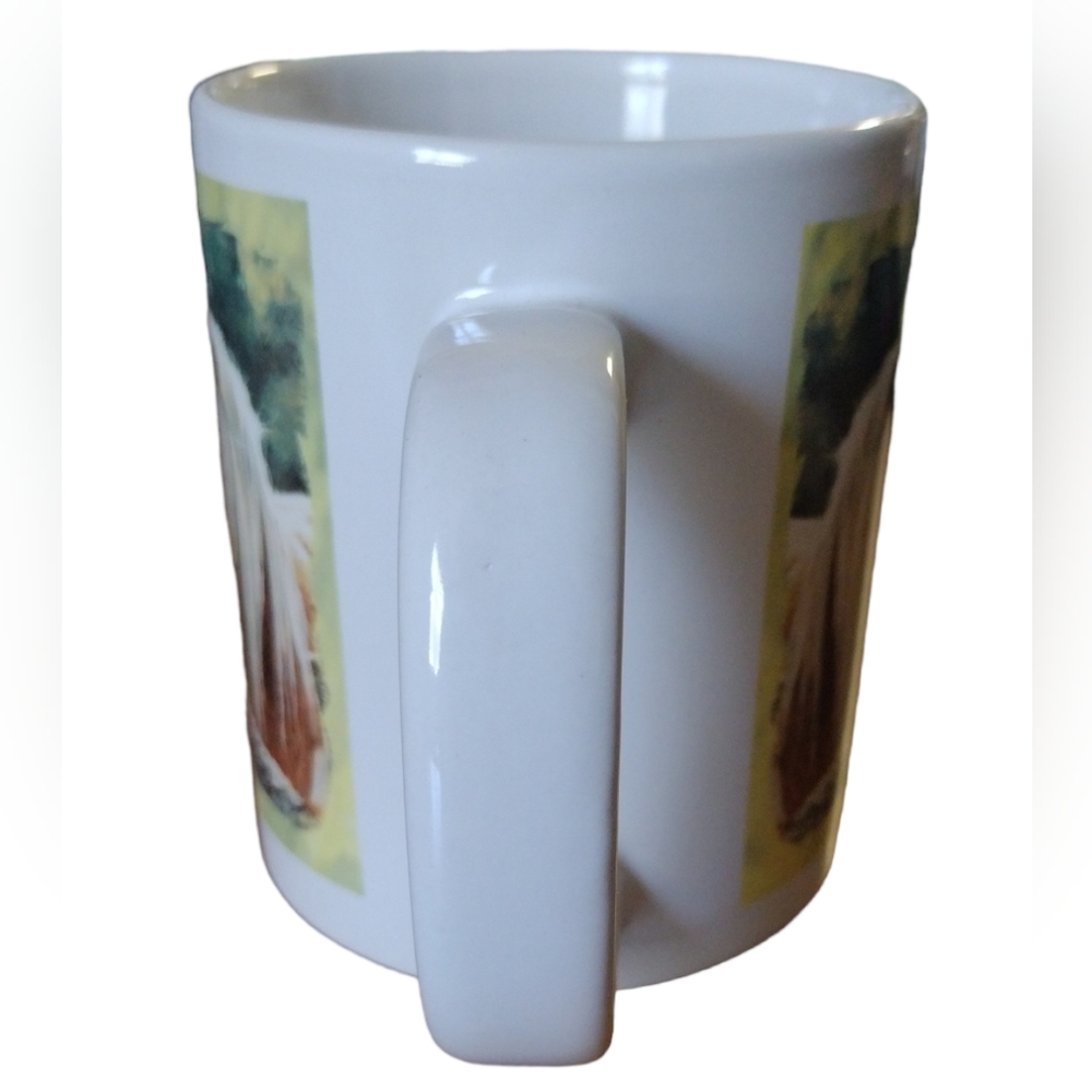 Collectable Leanin' Tree Mug - Picture 5 of 7